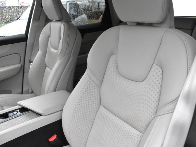 Used Volvo XC60 2021 for sale - 76980986: Photo 35
