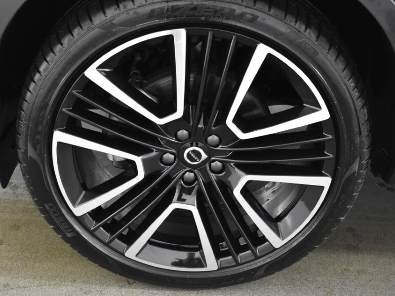 Used Volvo XC40 2025 for sale - 76981988: Photo 10