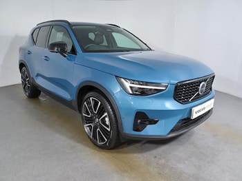 Used Volvo XC40 2025 for sale - 76981988: Photo