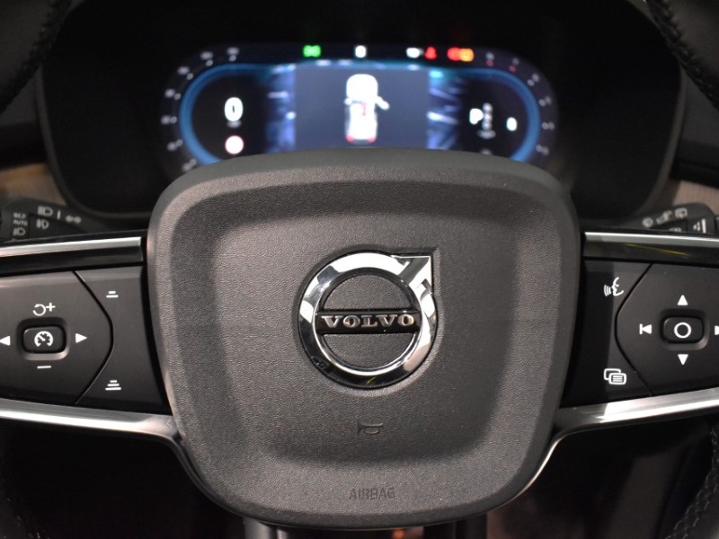 Used Volvo XC40 2025 for sale - 76981988: Photo 29