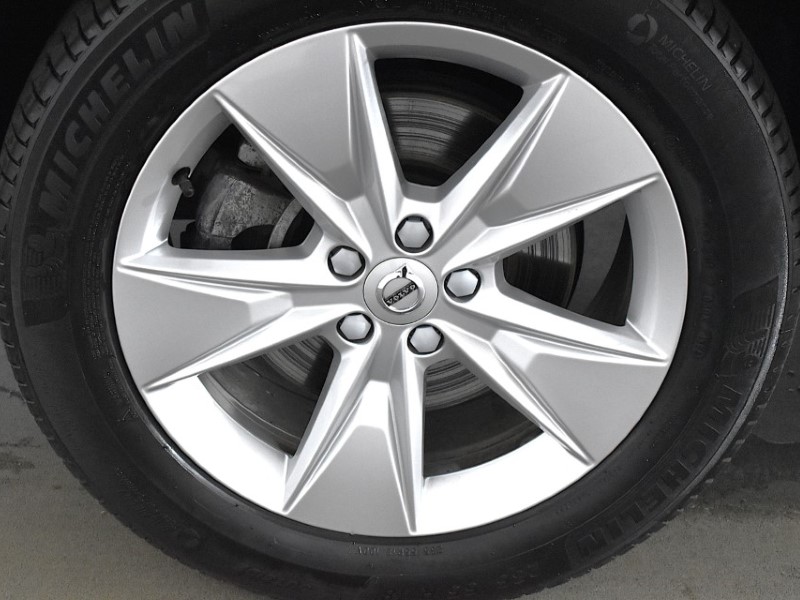 Used Volvo XC40 2024 for sale - 77248124: Photo 10