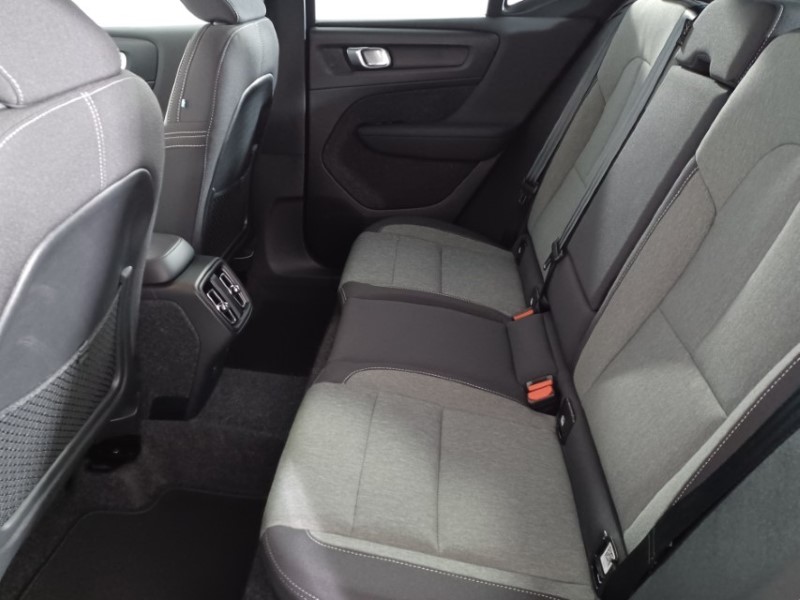 Used Volvo XC40 2024 for sale - 77248124: Photo 6