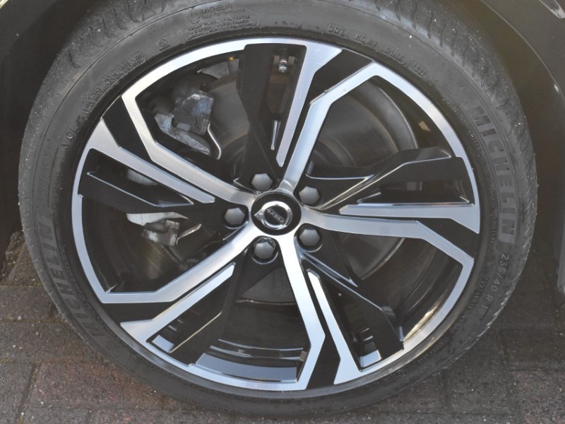 Used Volvo V60 2023 for sale - 77179615: Photo 10