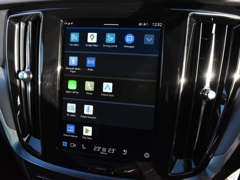 Used Volvo V60 2023 for sale - 77179615: Photo 14