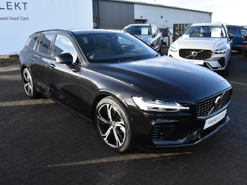 Used Volvo V60 2023 for sale - 77179615: Photo