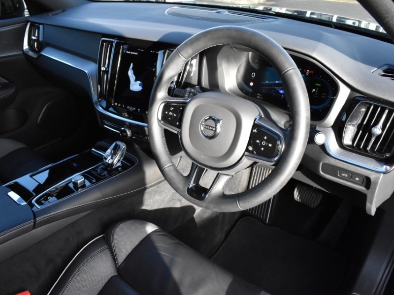 Used Volvo V60 2023 for sale - 77179615: Photo 27