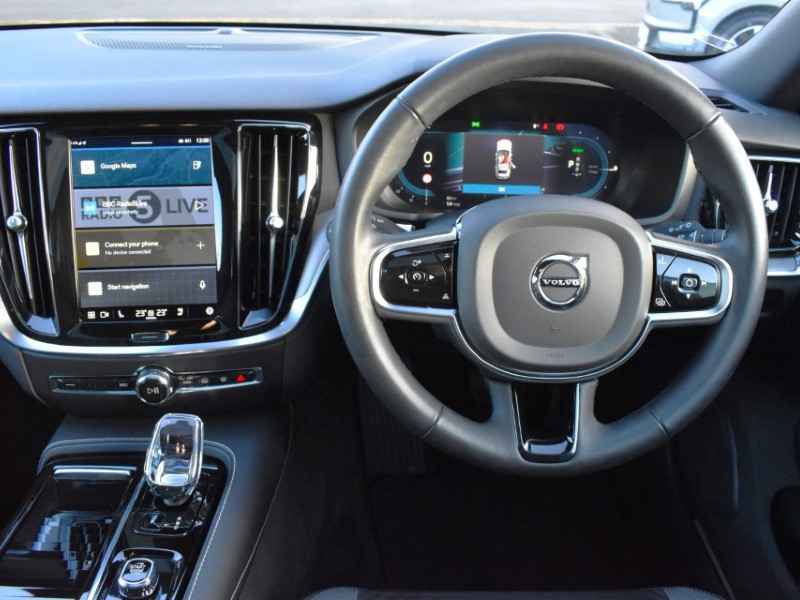 Used Volvo V60 2023 for sale - 77179615: Photo 32