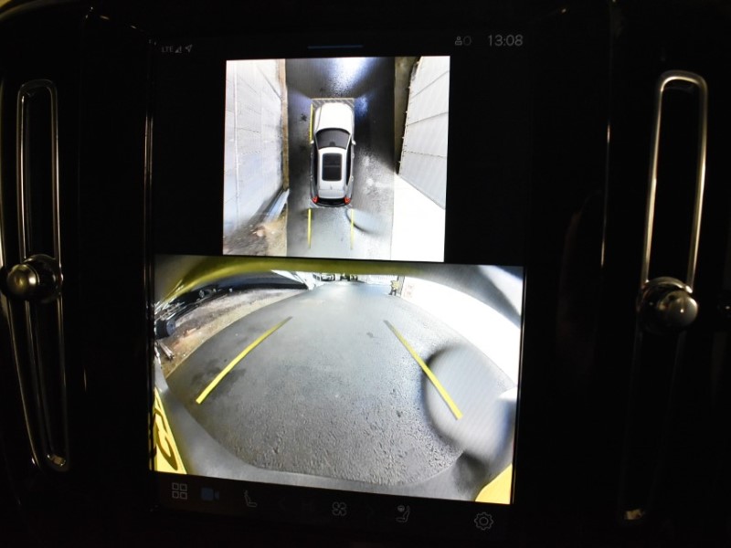 Used Volvo XC40 2025 for sale - 76981995: Photo 28