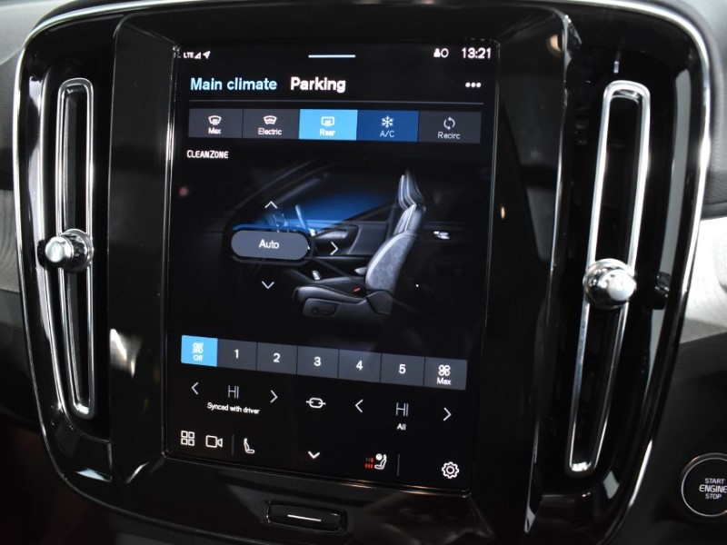 Used Volvo XC40 2025 for sale - 76981995: Photo 33