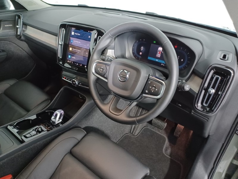 Used Volvo XC40 2025 for sale - 76981995: Photo 37