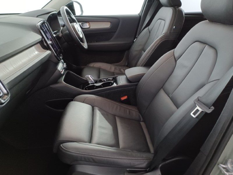 Used Volvo XC40 2025 for sale - 76981995: Photo 5