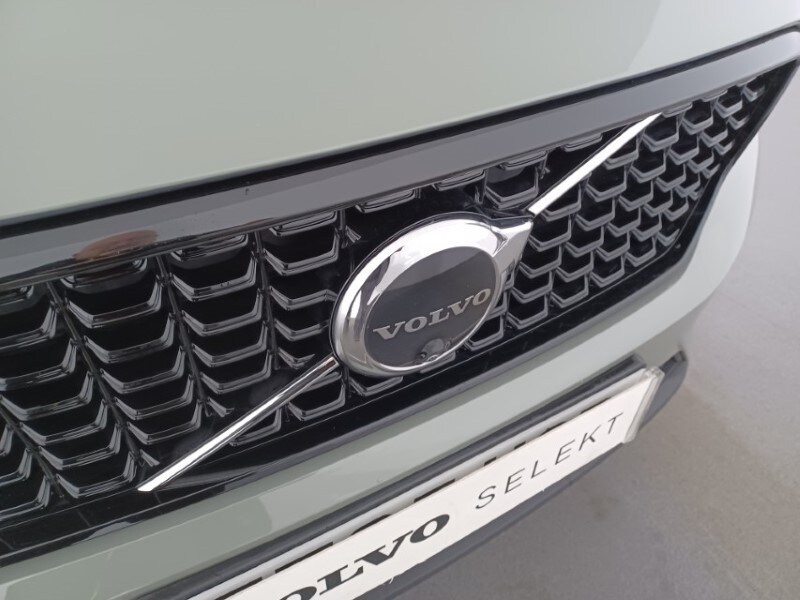 Used Volvo XC40 2025 for sale - 76981995: Photo 56