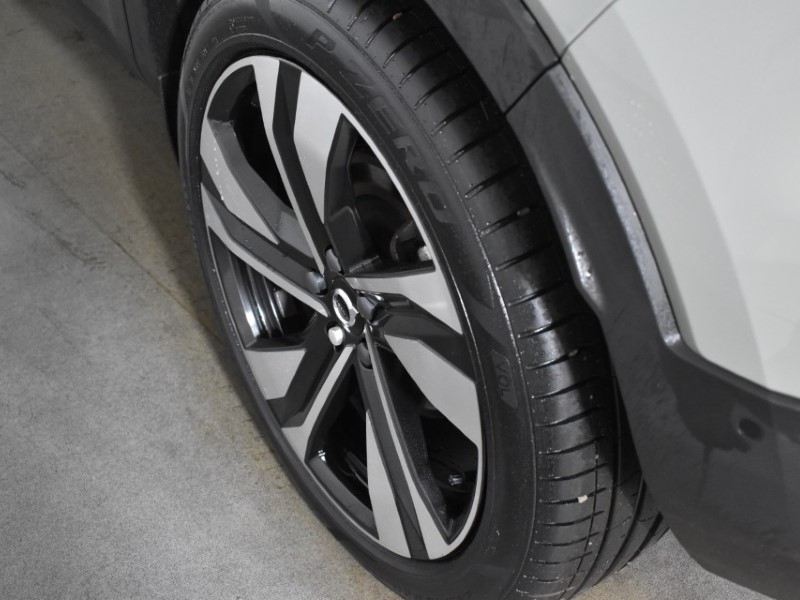 Used Volvo XC40 2025 for sale - 76981995: Photo 61