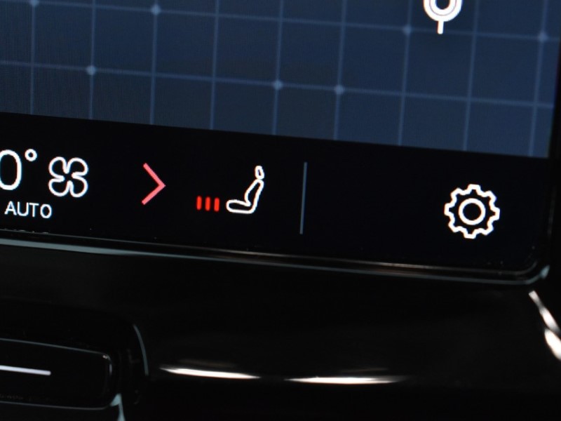 Used Volvo XC60 2024 for sale - 76981081: Photo 31