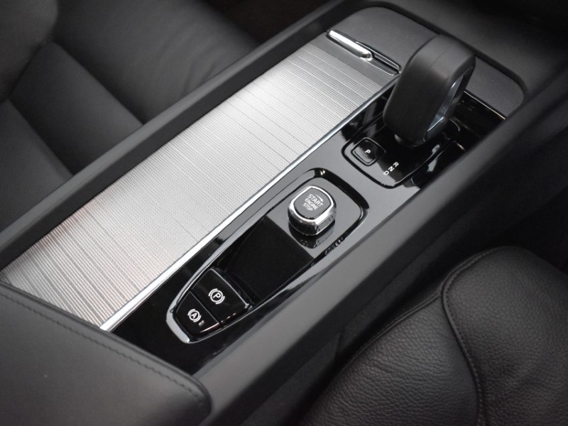 Used Volvo XC60 2024 for sale - 76981081: Photo 36