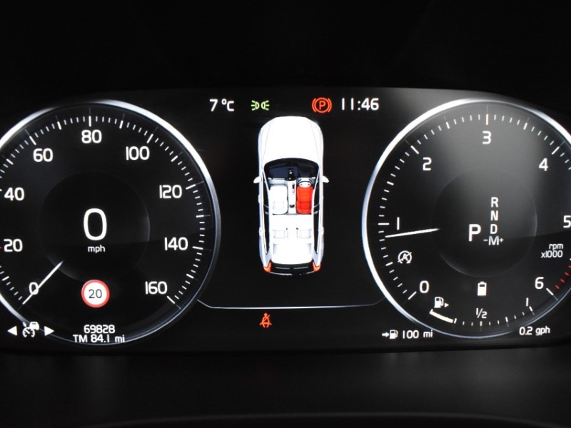 Used Volvo XC60 2020 for sale - 77417108: Photo 11