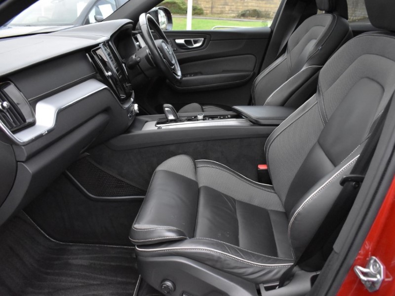 Used Volvo XC60 2020 for sale - 77417108: Photo 4