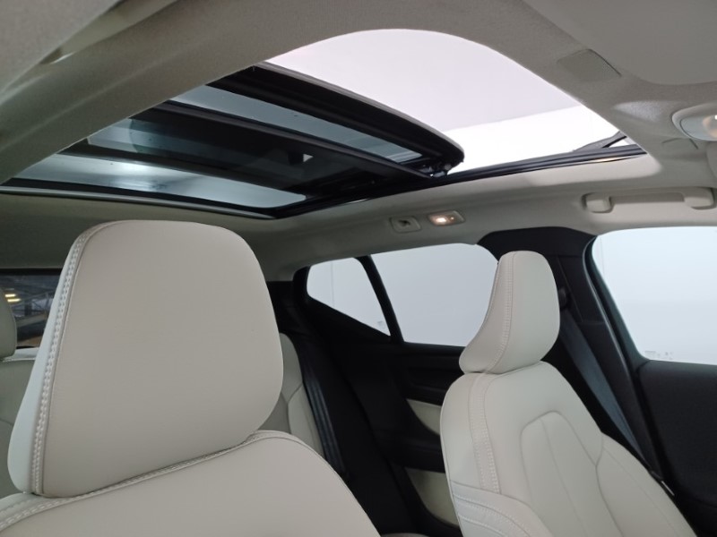 Used Volvo XC40 2024 for sale - 76981647: Photo 13