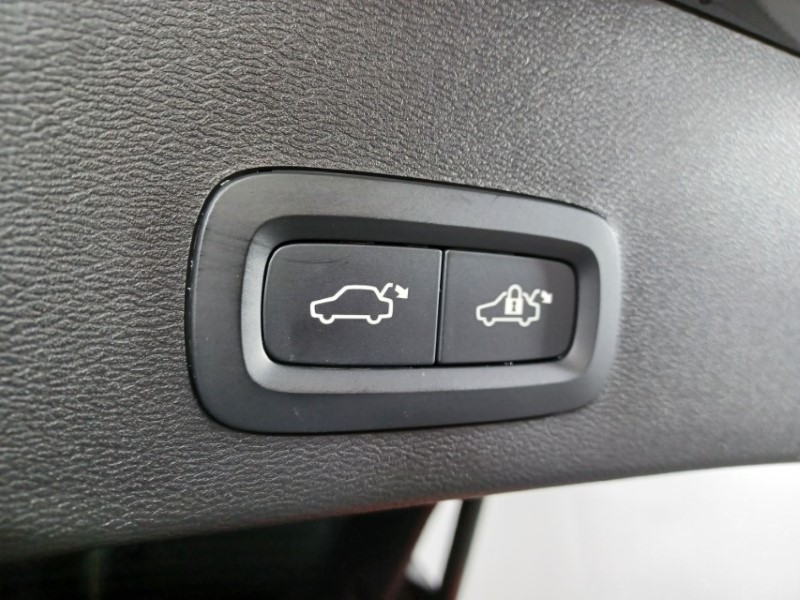 Used Volvo XC40 2024 for sale - 76981647: Photo 20