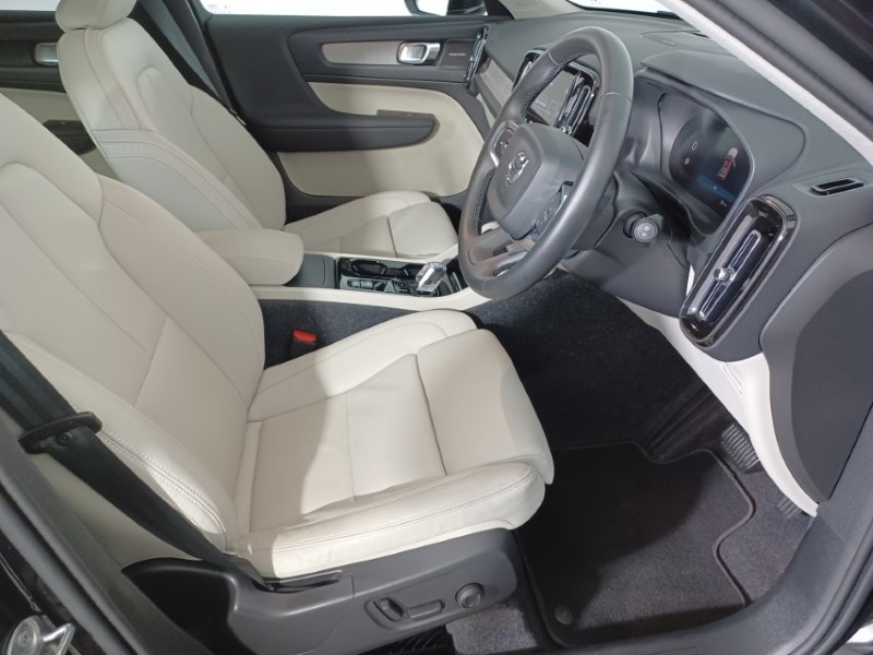 Used Volvo XC40 2024 for sale - 76981647: Photo 42