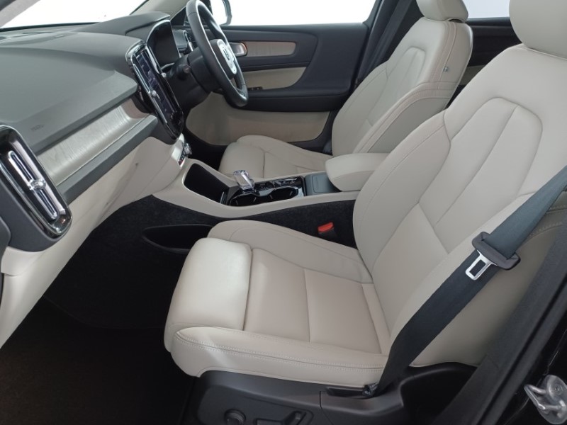 Used Volvo XC40 2024 for sale - 76981647: Photo 5