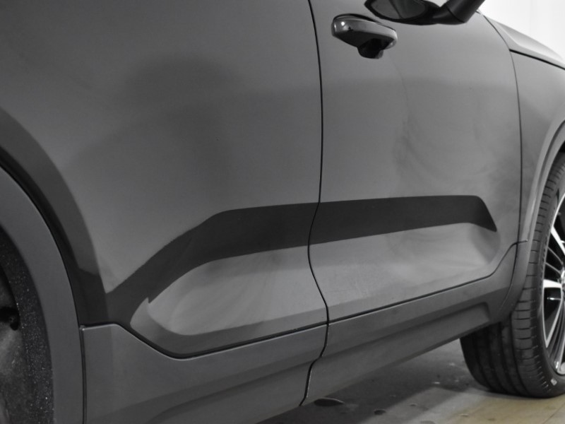 Used Volvo XC40 2024 for sale - 76981647: Photo 54