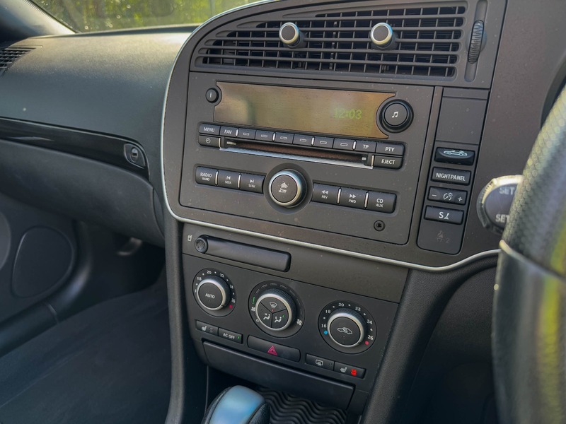 Used Saab 9-3 2010 for sale - 77659736: Photo 33