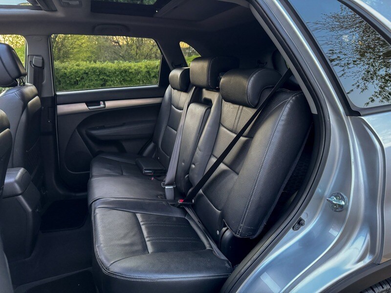 Used Kia Sorento 2011 for sale - 78154680: Photo 32