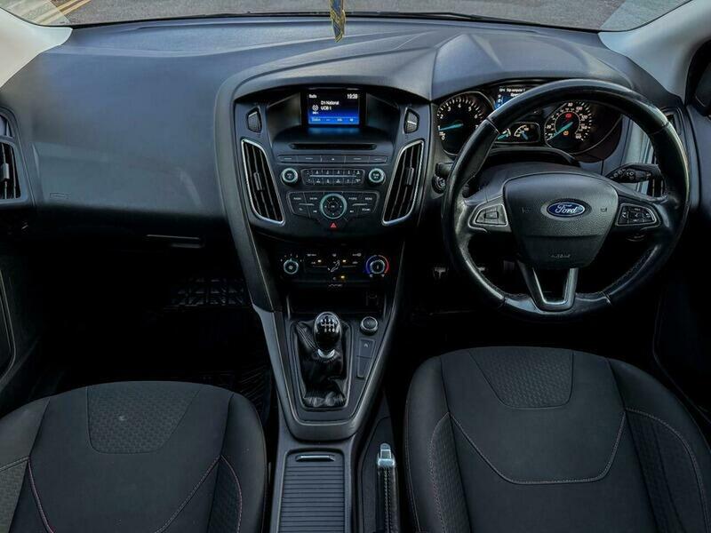 Used Ford Focus 2015 for sale - 78154682: Photo 3