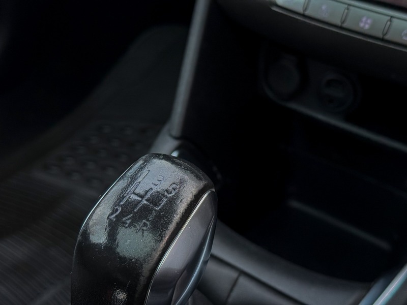 Used Peugeot 208 2014 for sale - 77821779: Photo 37