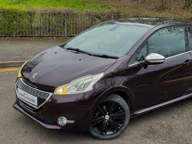 Used Peugeot 208 2014 for sale - 77821779: Photo 8