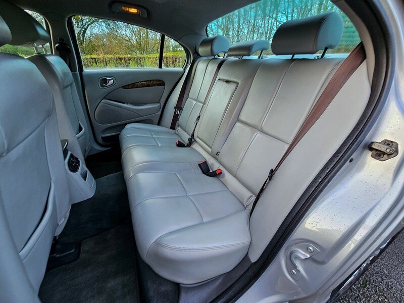 Used Jaguar S-Type 2004 for sale - 77659721: Photo 25