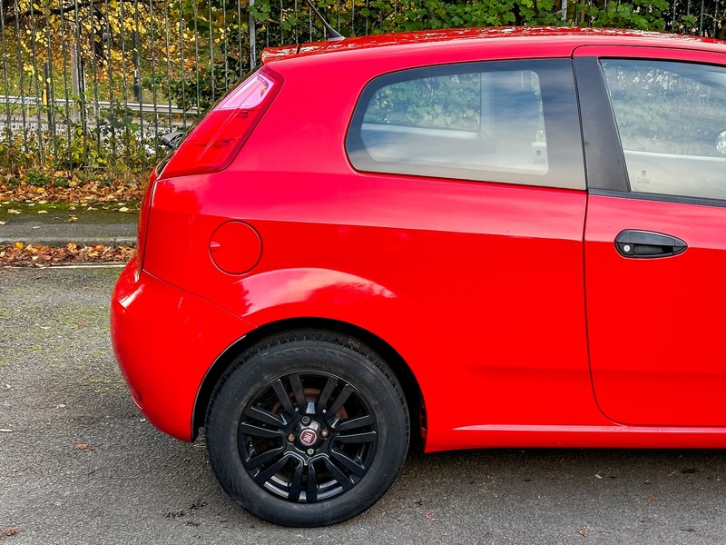 Used Fiat Punto 2015 for sale - 77659729: Photo 14