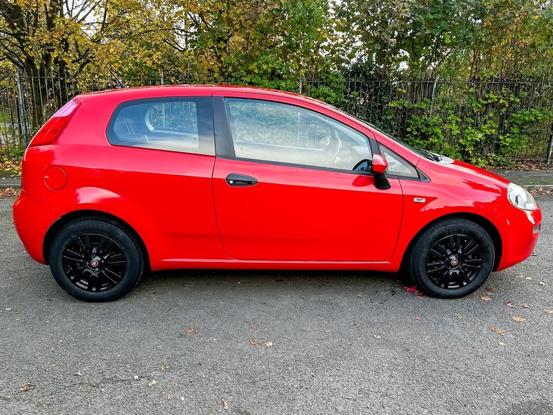 Used Fiat Punto 2015 for sale - 77659729: Photo 15