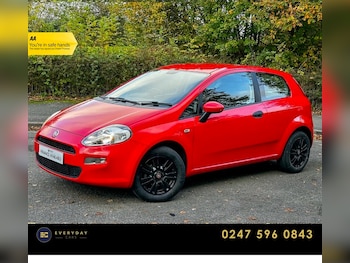 Used Fiat Punto 2015 for sale - 77659729: Photo