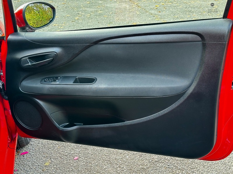 Used Fiat Punto 2015 for sale - 77659729: Photo 26