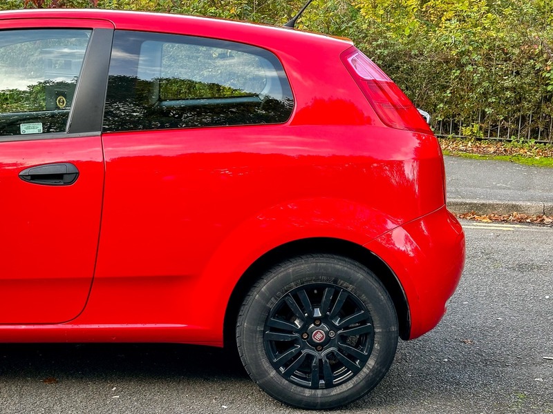 Used Fiat Punto 2015 for sale - 77659729: Photo 8