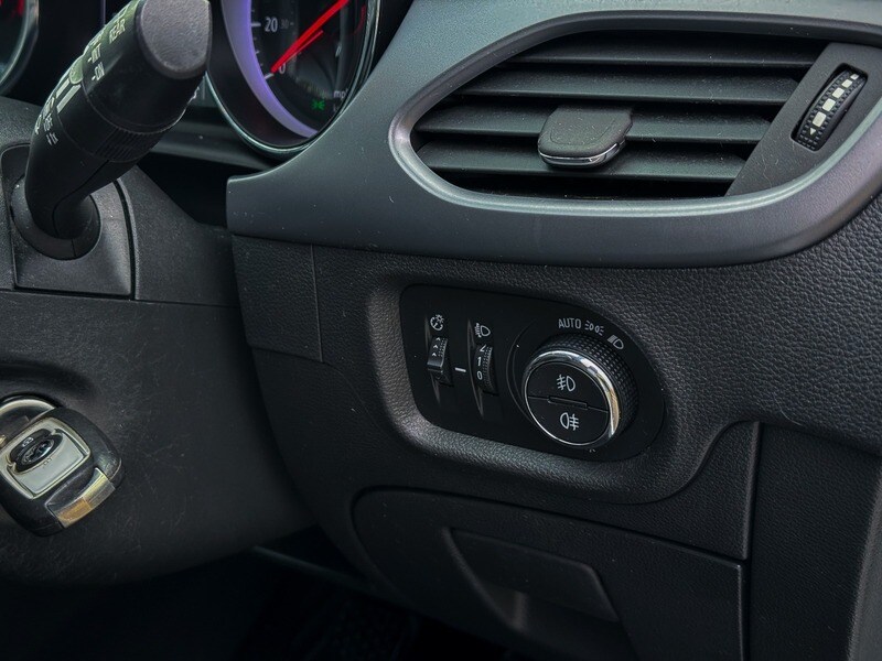 Used Vauxhall Astra 2018 for sale - 77681470: Photo 29