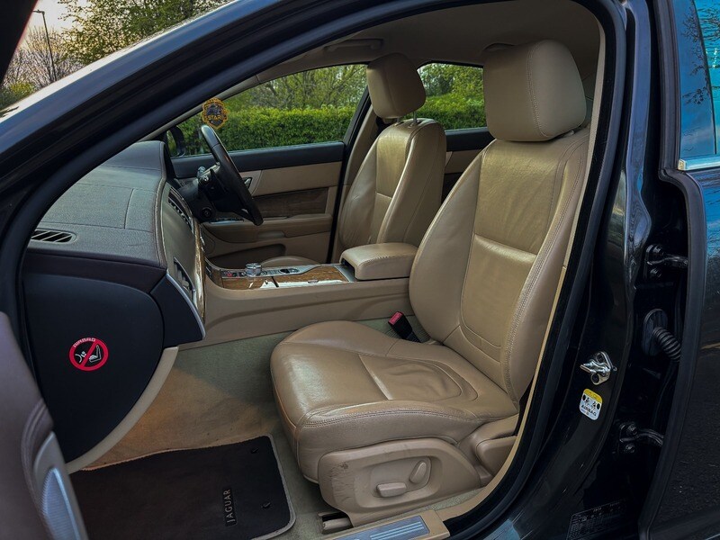 Used Jaguar XF 2013 for sale - 78168133: Photo 29