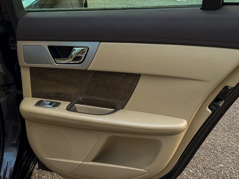 Used Jaguar XF 2013 for sale - 78168133: Photo 36