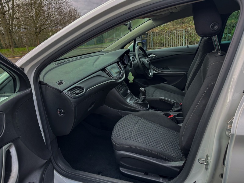 Used Vauxhall Astra 2018 for sale - 77704185: Photo 16