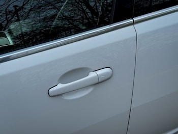 Used Jaguar XF 2015 for sale - 78289038: Photo