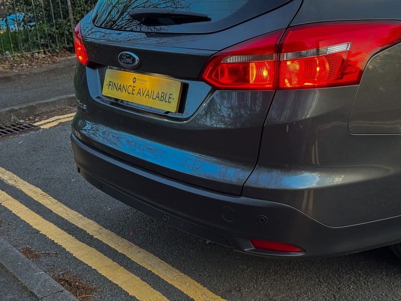 Used Ford Focus 2015 for sale - 78168129: Photo 15