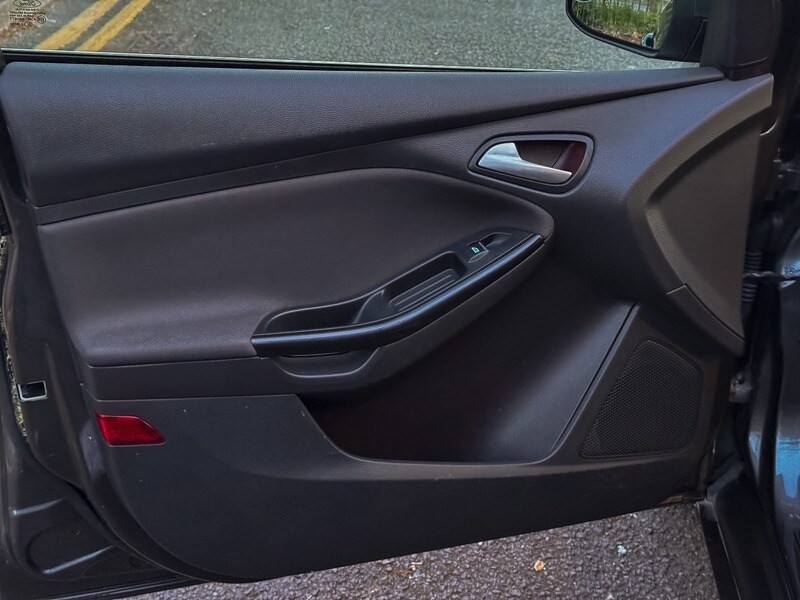 Used Ford Focus 2015 for sale - 78168129: Photo 25