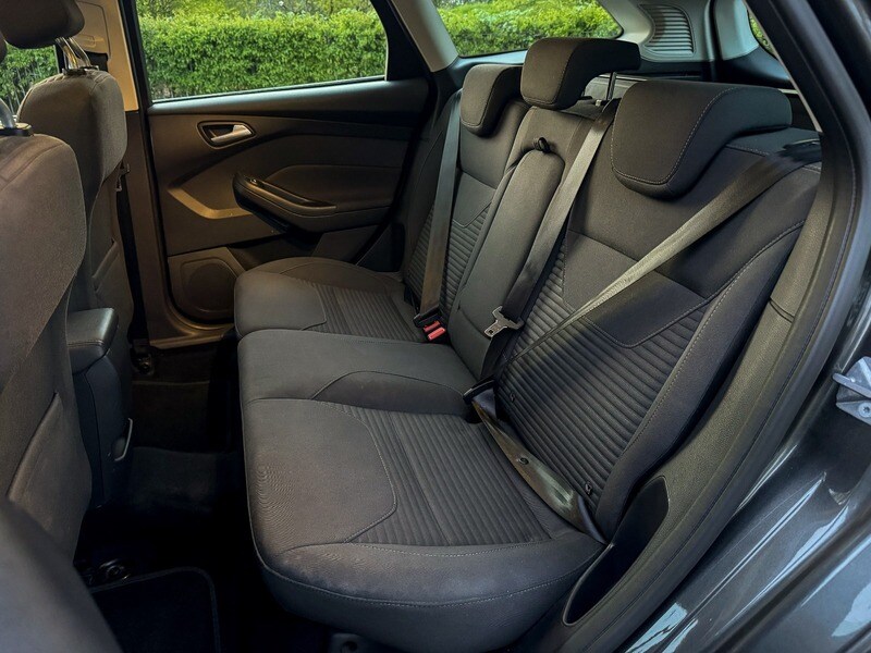 Used Ford Focus 2015 for sale - 78168129: Photo 29