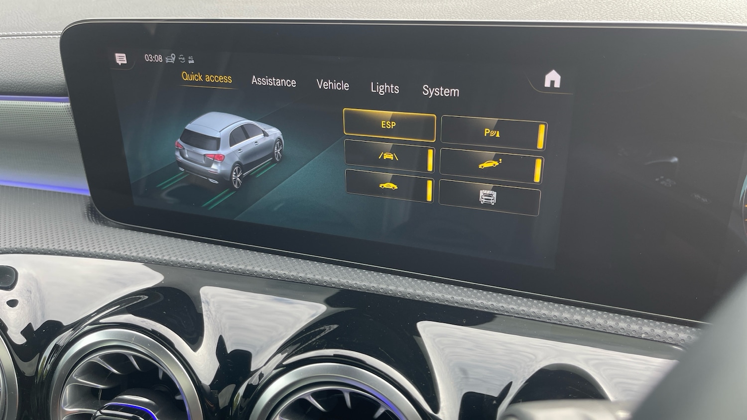 Used Mercedes-Benz A-Class 2021 for sale - 76127928: Photo 41