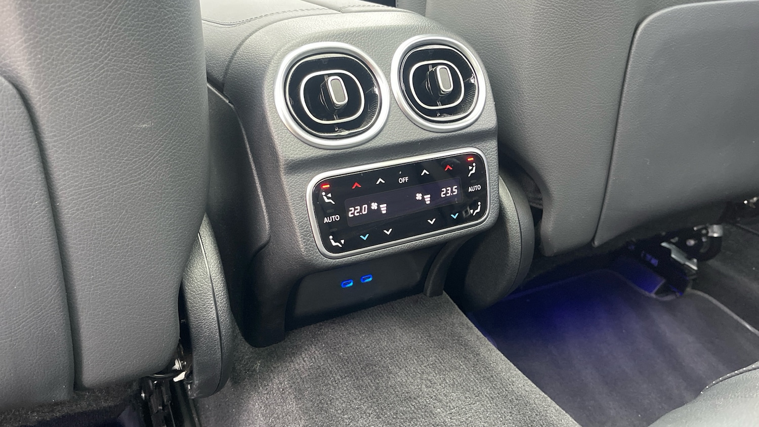 Used Mercedes-Benz C Class 2024 for sale - 78040182: Photo 30