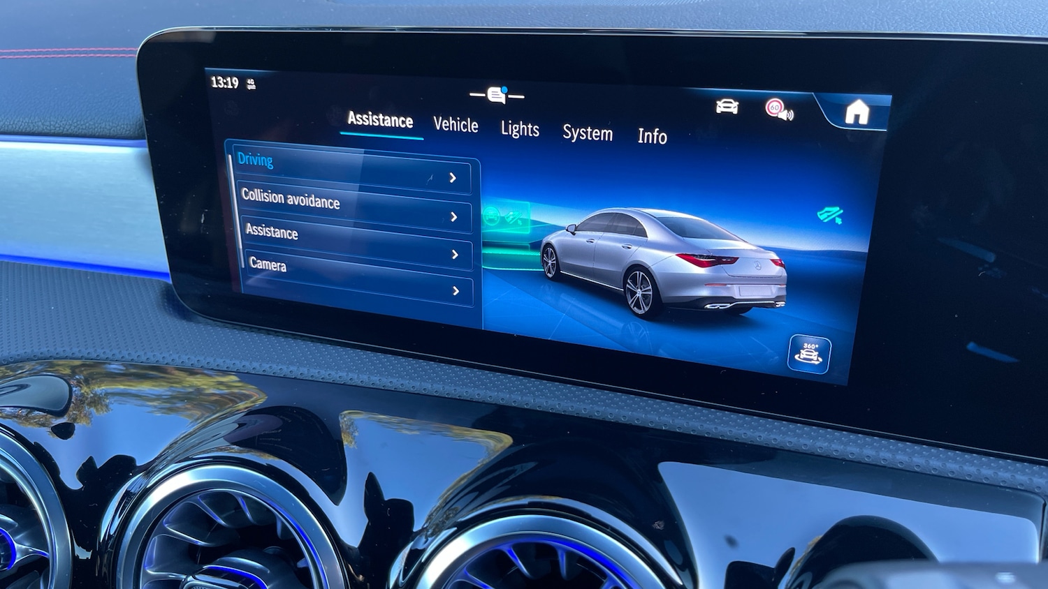 Used Mercedes-Benz CLA 2025 for sale - 76863731: Photo 41