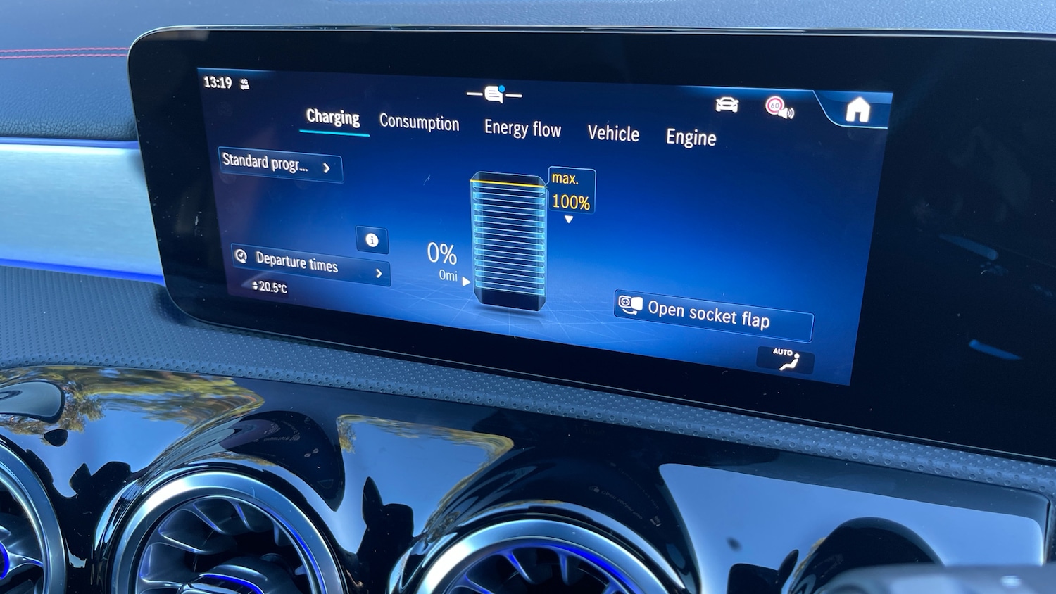 Used Mercedes-Benz CLA 2025 for sale - 76863731: Photo 42