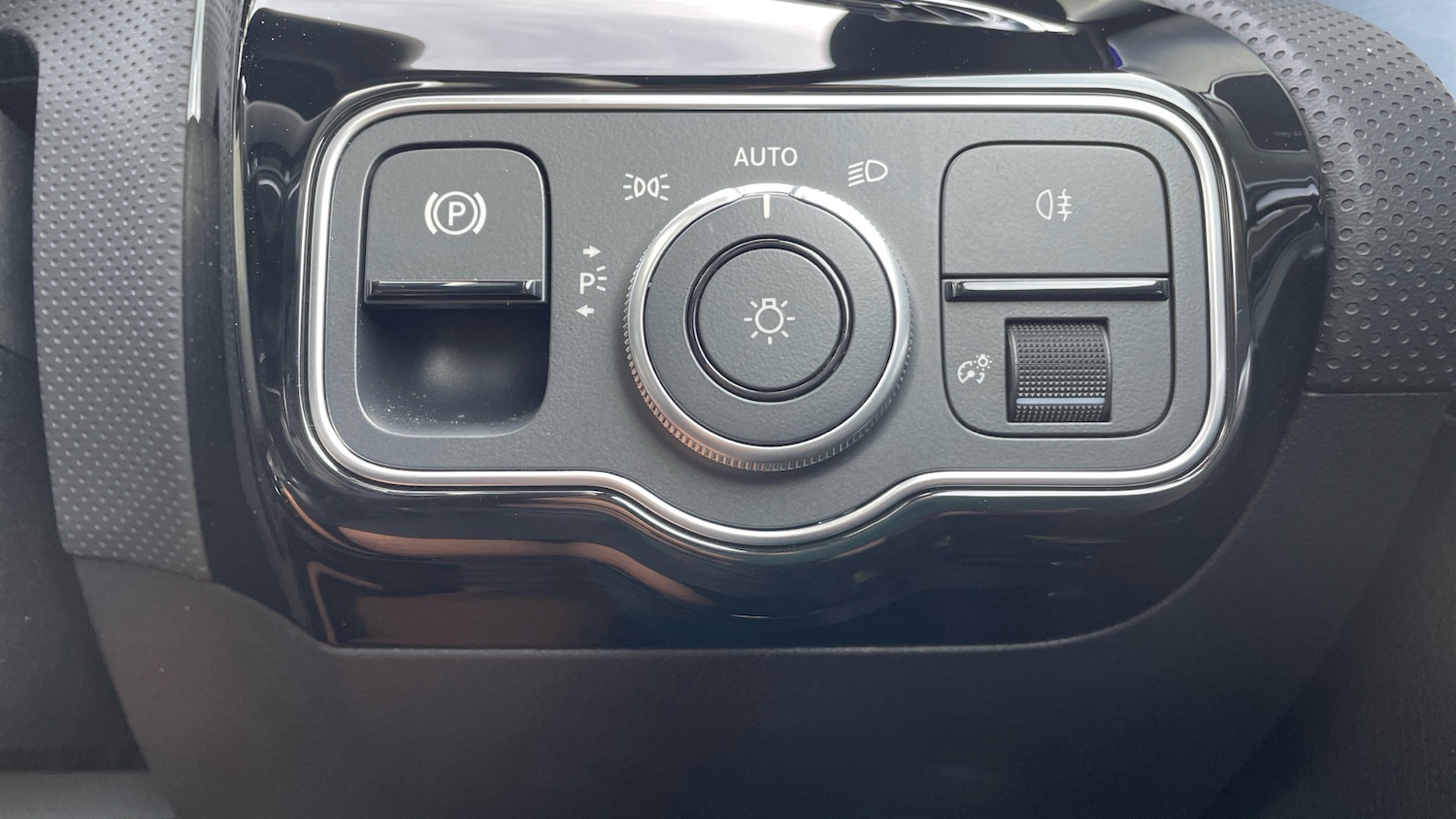 Used Mercedes-Benz A-Class 2023 for sale - 77917083: Photo 37